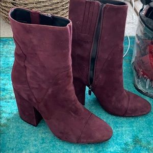 Kendall and Kylie Maroon Booties